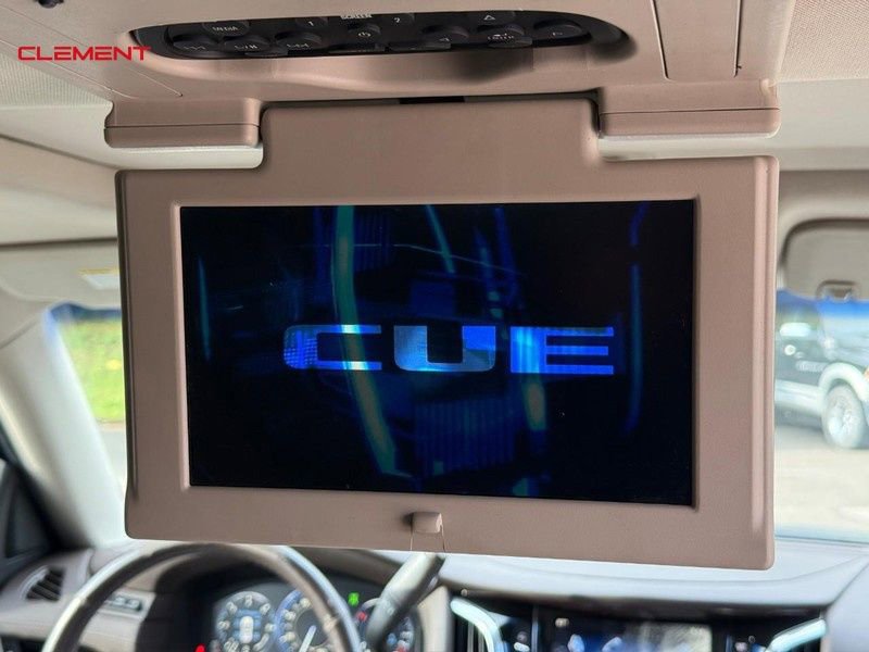 Used 2015 Cadillac Escalade Luxury image 19