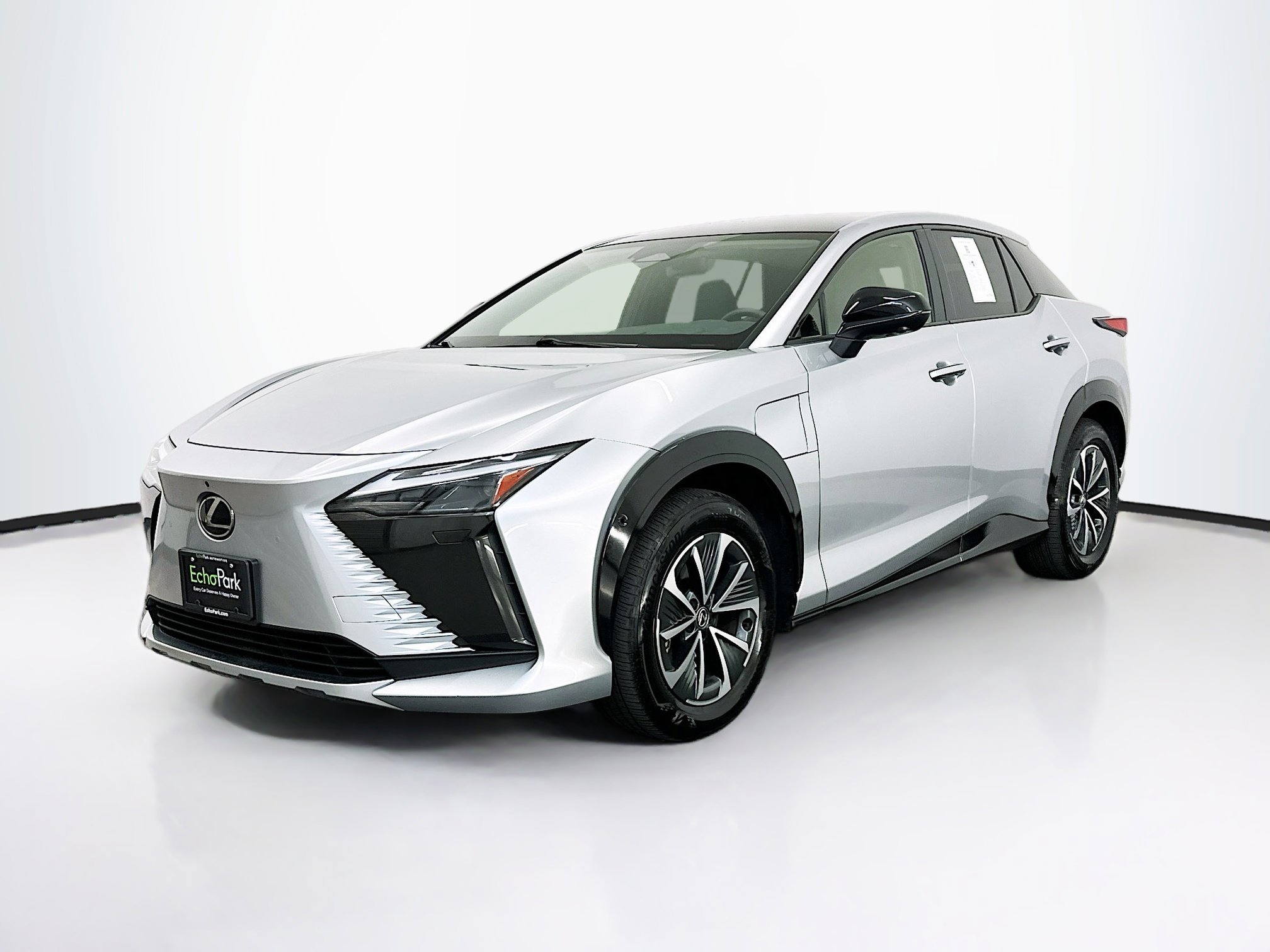 Used 2023 Lexus RZ 450e Premium w/ Technology Package AWD/4WD image 3