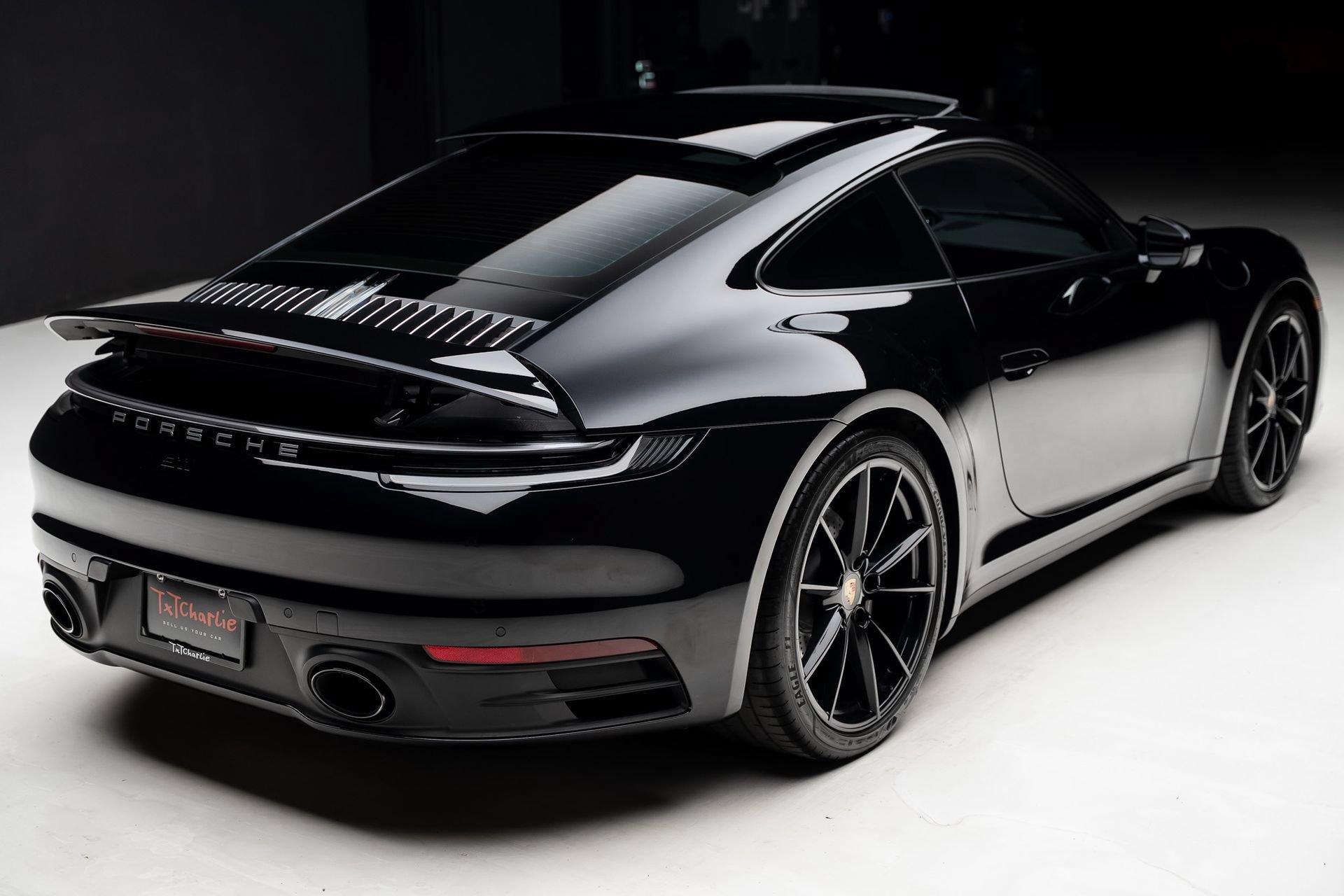 Used 2024 Porsche 911 Carrera 4 AWD/4WD image 33
