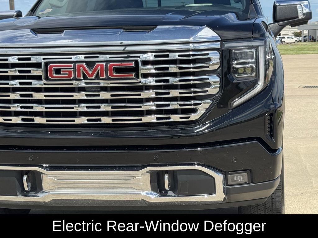 Used 2024 GMC Sierra 1500 Denali w/ Denali Reserve Package RWD image 10