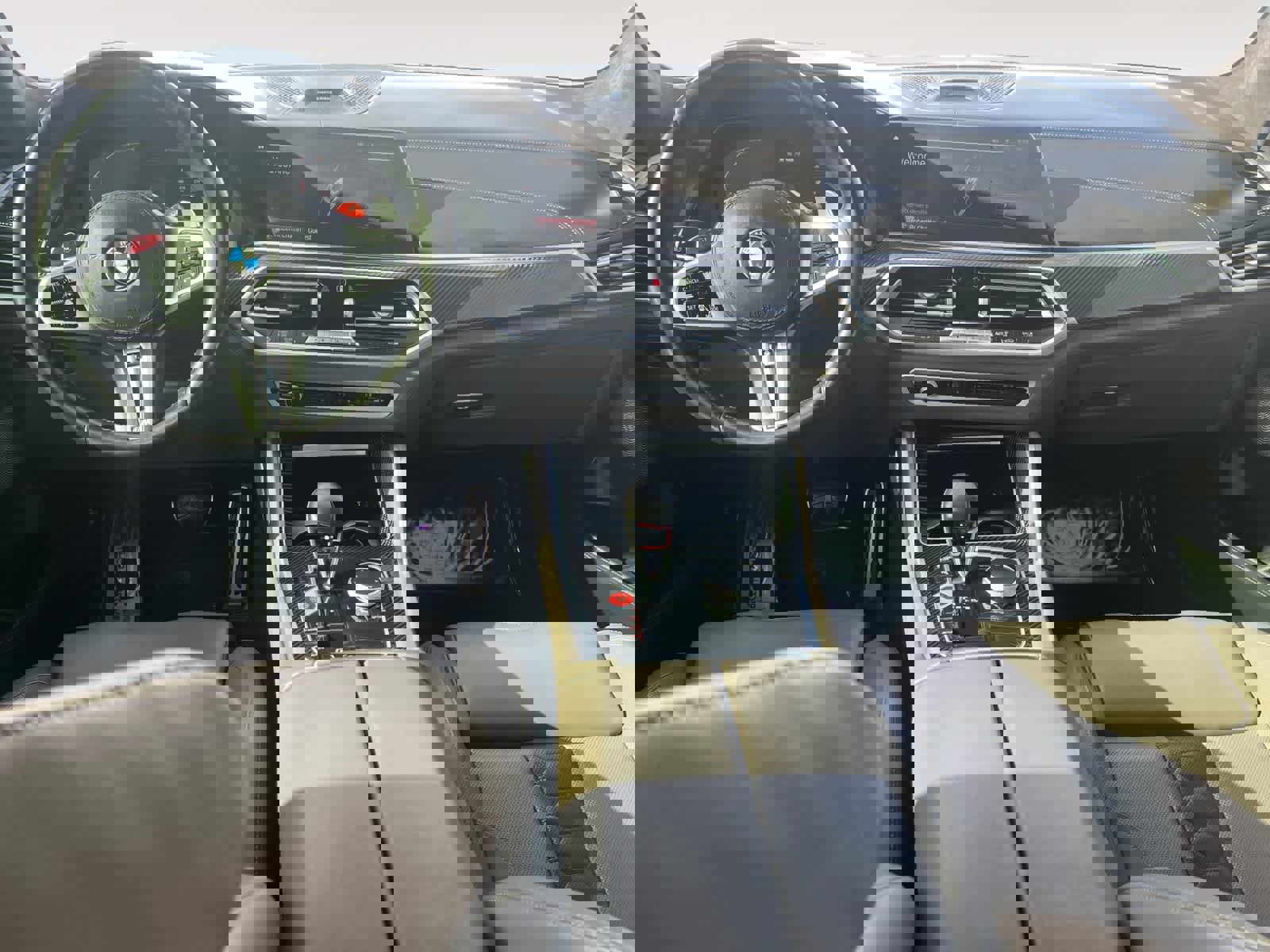 Used 2021 BMW X5 M w/ Competition Package image 10