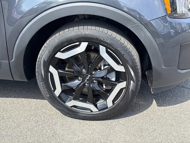 Used 2023 Kia Telluride S image 7