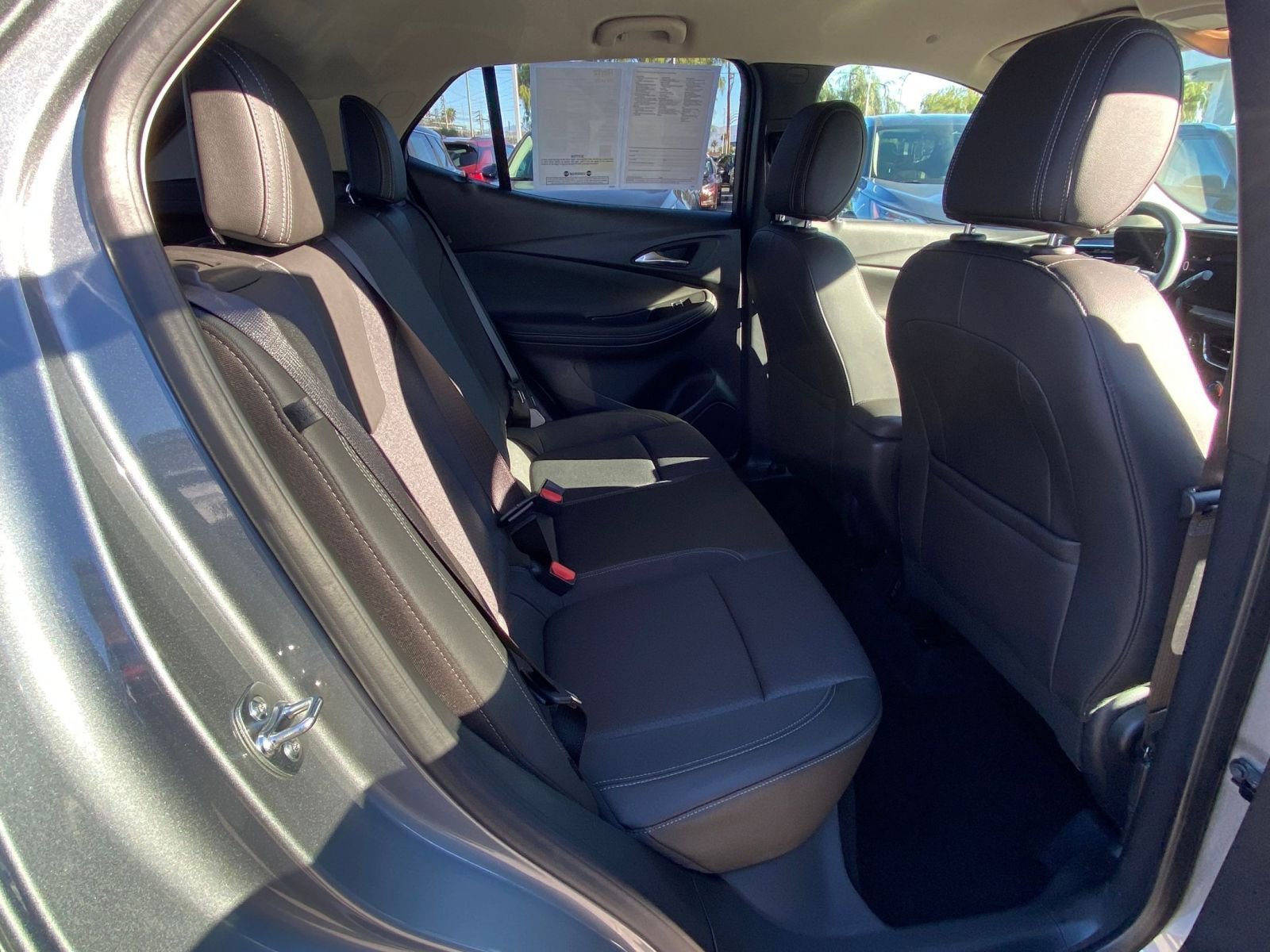 Used 2025 Buick Encore GX Preferred FWD image 38