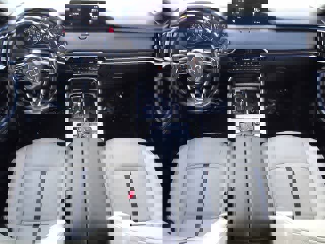 Used 2024 MAZDA CX-90 3.3 Turbo w/ Premium Package image 18