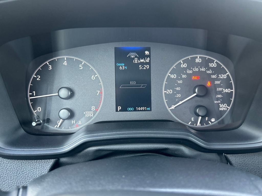 Used 2024 Toyota Corolla LE image 10
