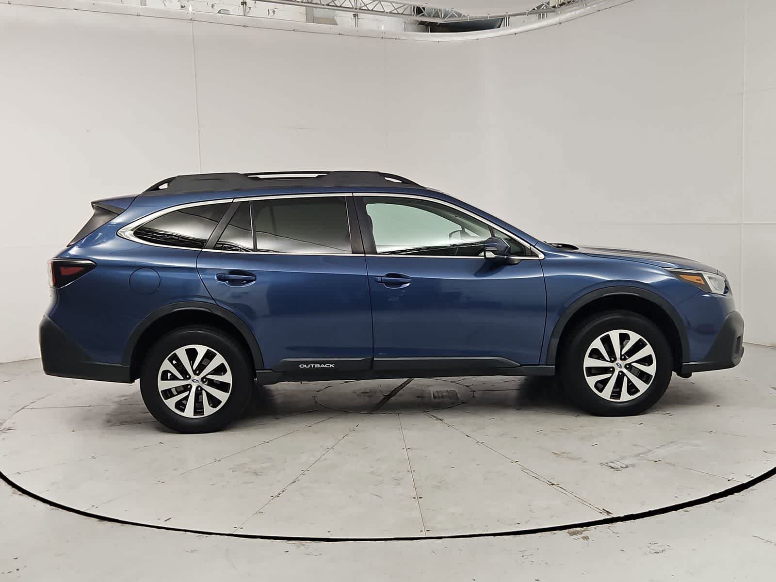 Used 2020 Subaru Outback Premium w/ Popular Package #1 AWD/4WD image 7