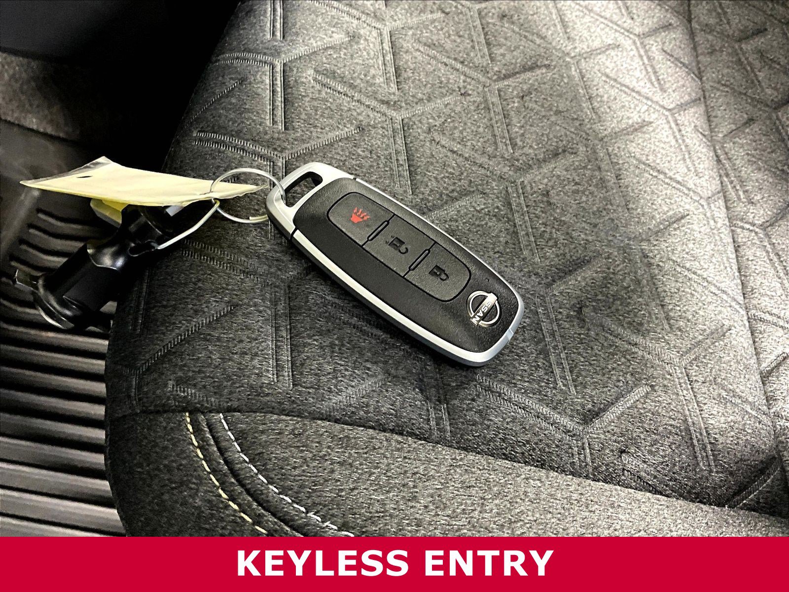 Certified 2025 Nissan Kicks SV AWD/4WD image 30