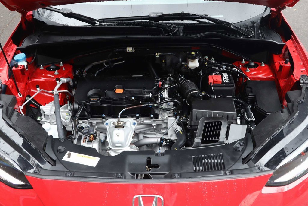 Certified 2026 Honda HR-V Sport image 28