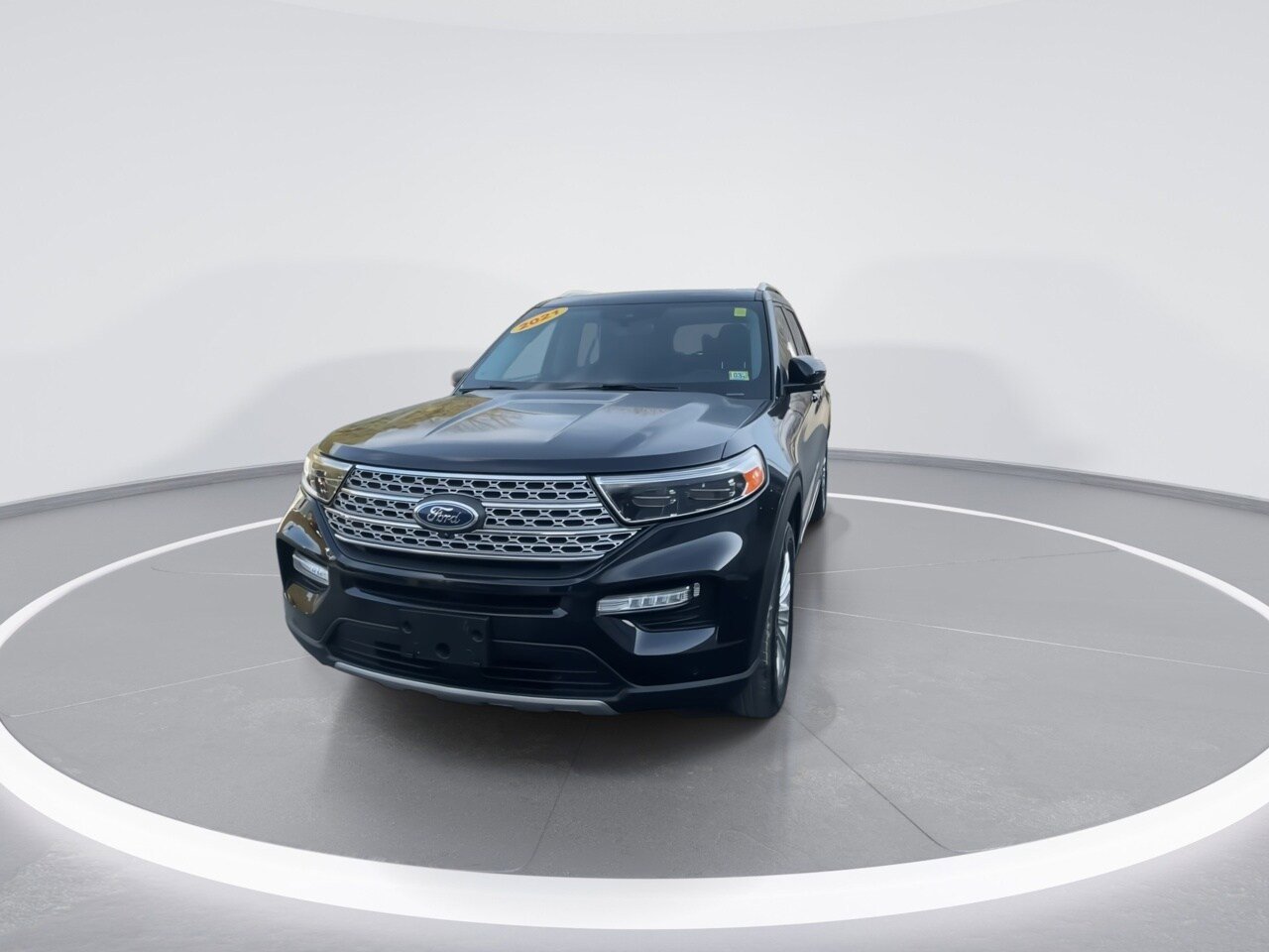 Used 2021 Ford Explorer Limited w/ Hybrid Equipment Group 310A AWD/4WD image 5