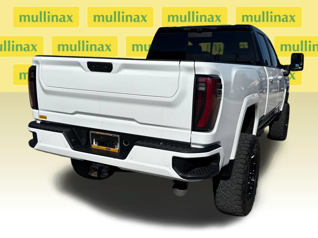 Used 2024 GMC Sierra 2500 AT4 w/ AT4 Premium Plus Package AWD/4WD image 4