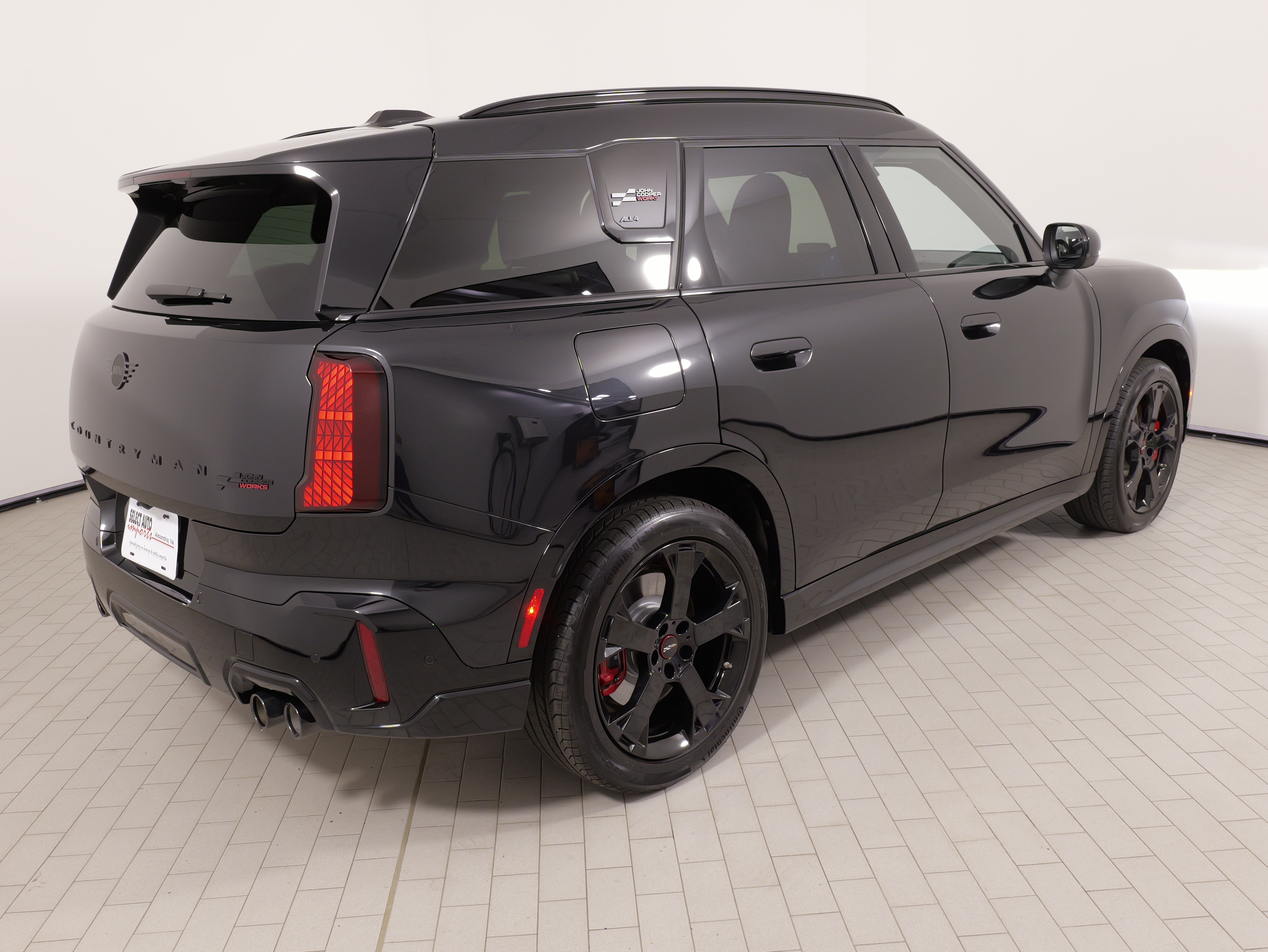 Used 2025 MINI Cooper Countryman John Cooper Works w/ Comfort Package Max AWD/4WD image 10