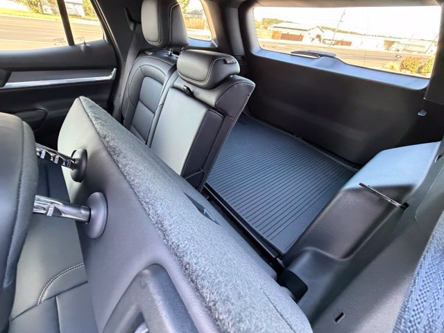 New 2027 GMC Terrain Elevation w/ Elevation Premium Package FWD image 13