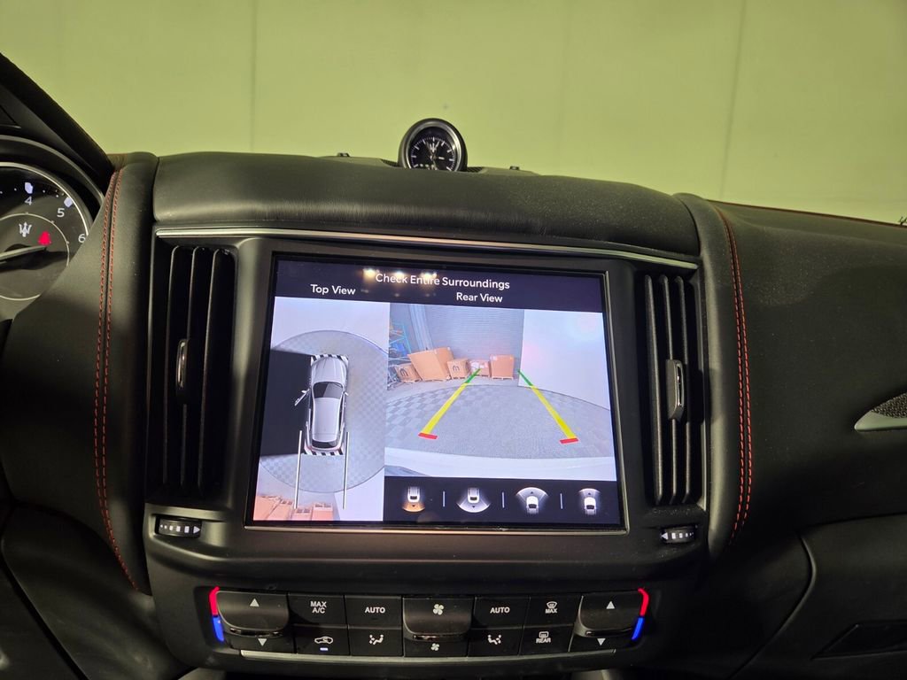 Used 2022 Maserati Levante GT image 22