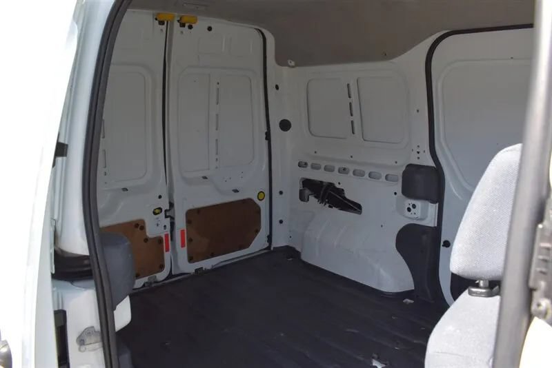 Used 2011 Ford Transit Connect XL FWD image 21