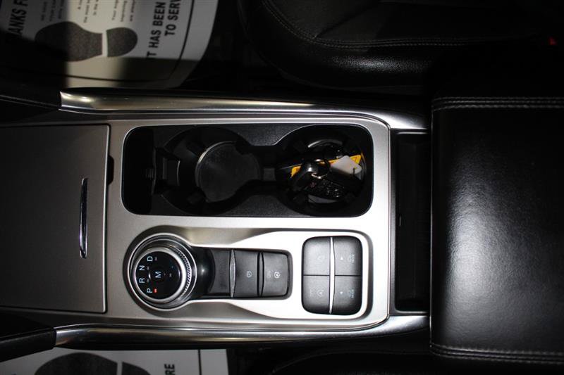Used 2020 Ford Explorer Limited RWD image 24