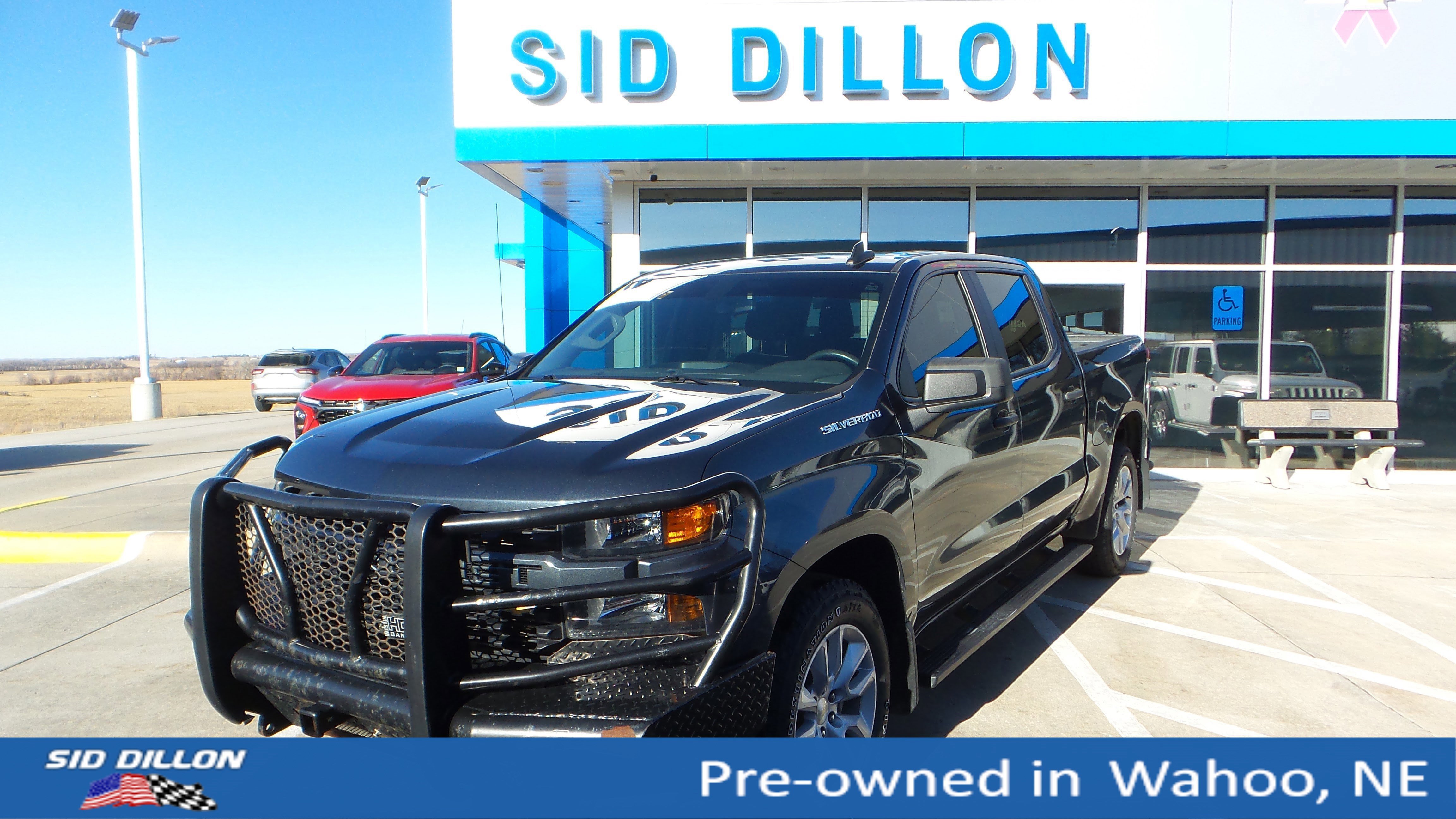 Used 2019 Chevrolet Silverado 1500 Custom w/ Custom Value Package image 1