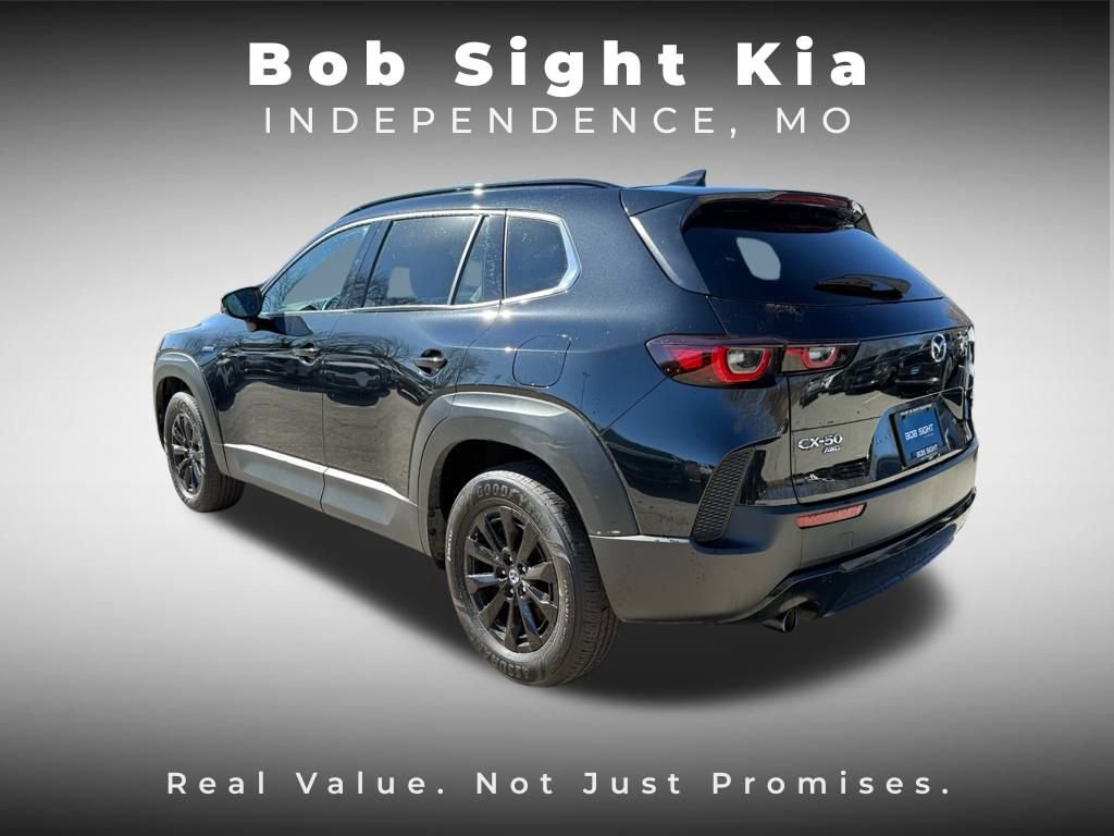 Used 2025 MAZDA CX-50 AWD 2.5 Hybrid w/ Premium Pkg image 11