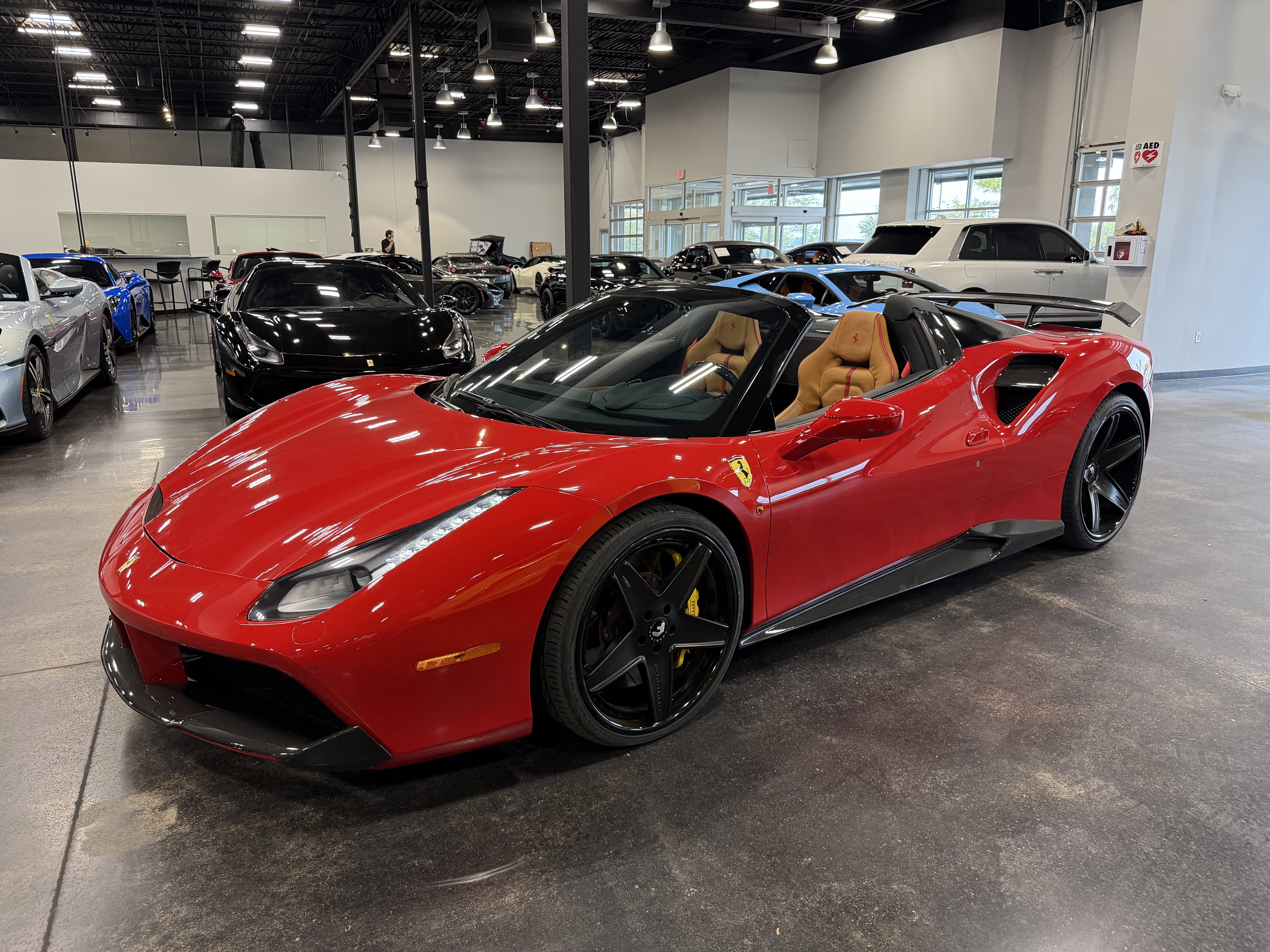 Used 2019 Ferrari 488 Spider RWD image 4