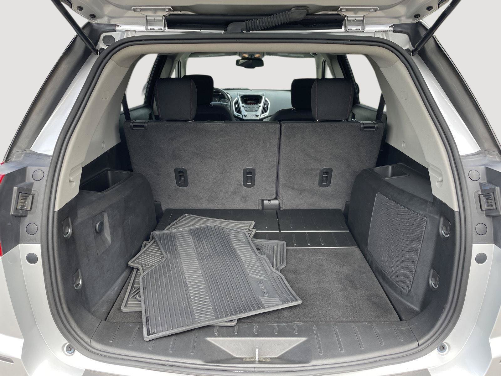 Used 2017 GMC Terrain SLE FWD image 7