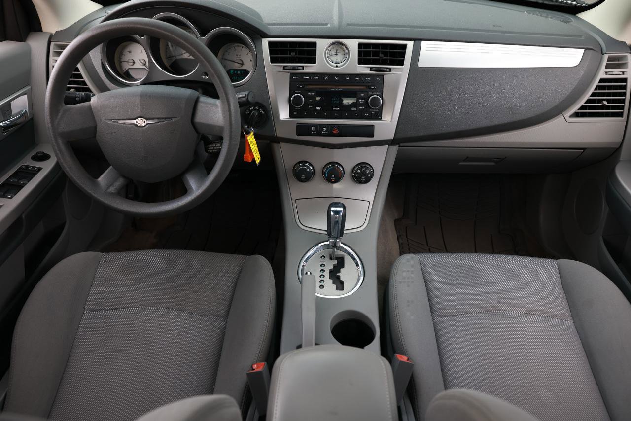 Used 2008 Chrysler Sebring Touring image 21
