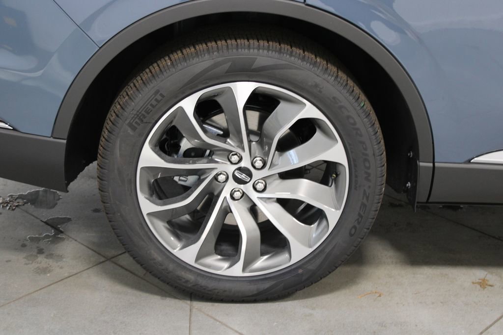 New 2026 Lincoln Aviator Reserve image 13