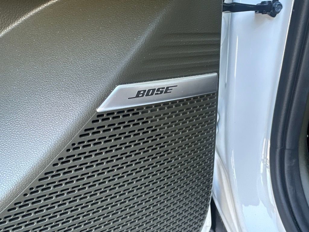 Used 2025 Hyundai Santa Fe Calligraphy image 17