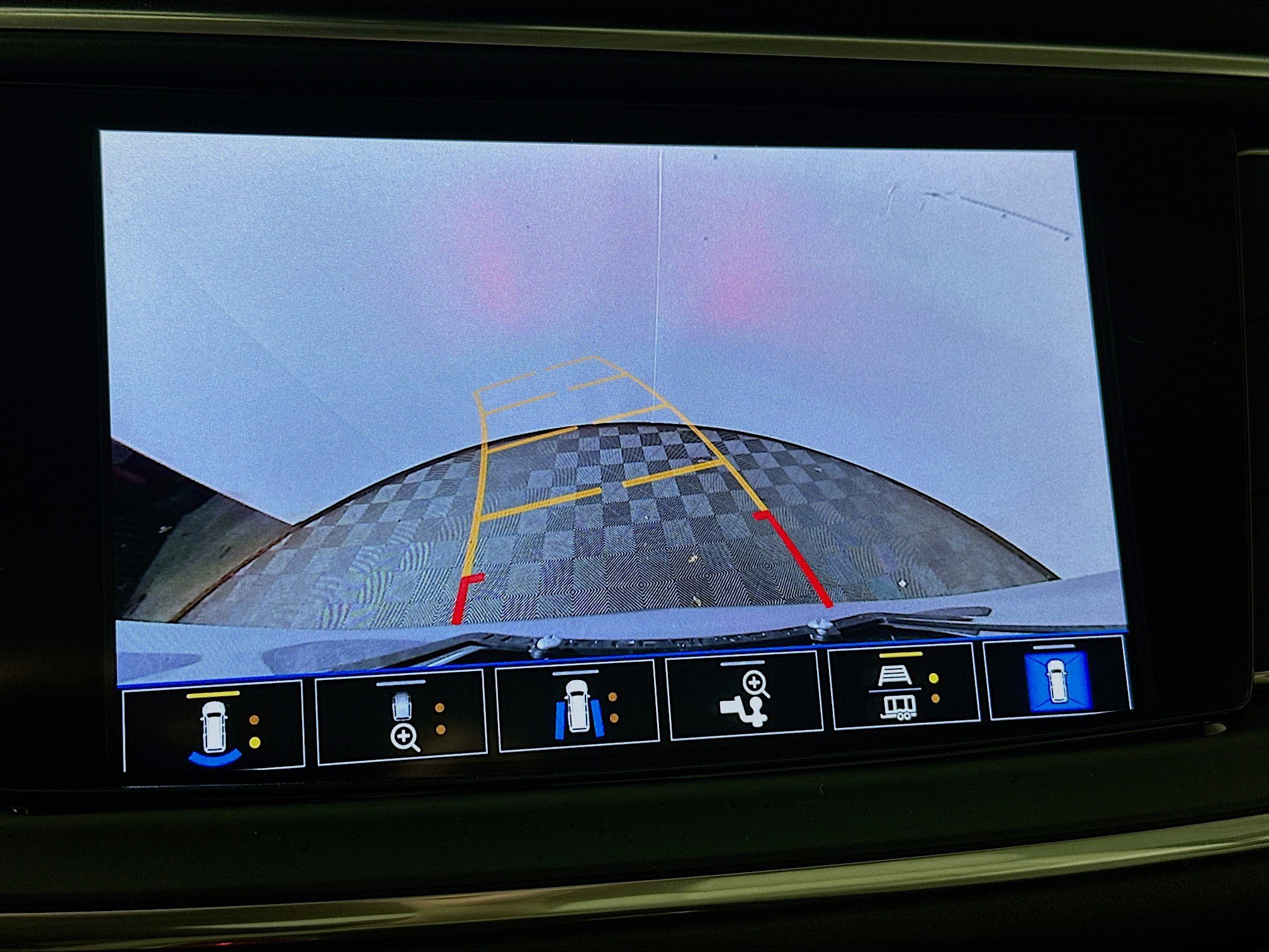 Used 2024 Buick Enclave Avenir w/ Avenir Technology Package AWD/4WD image 14