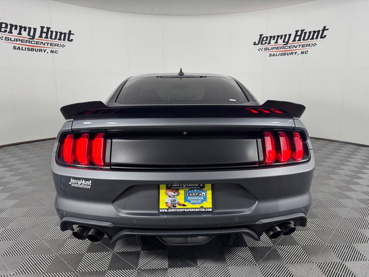 Used 2022 Ford Mustang GT Premium RWD image 7