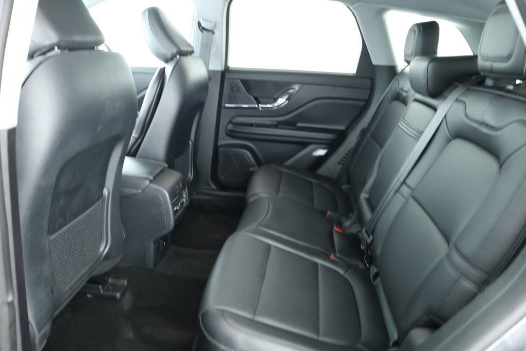 Used 2022 Lincoln Corsair AWD w/ Equipment Group 101A image 18