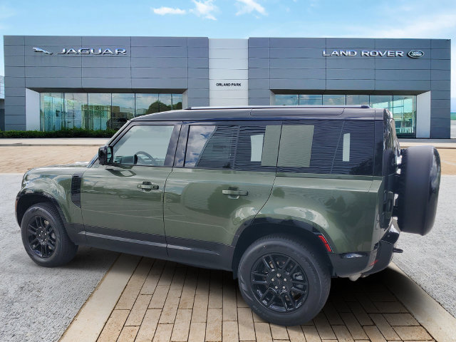 New 2026 Land Rover Defender 110 X-Dynamic SE AWD/4WD image 6