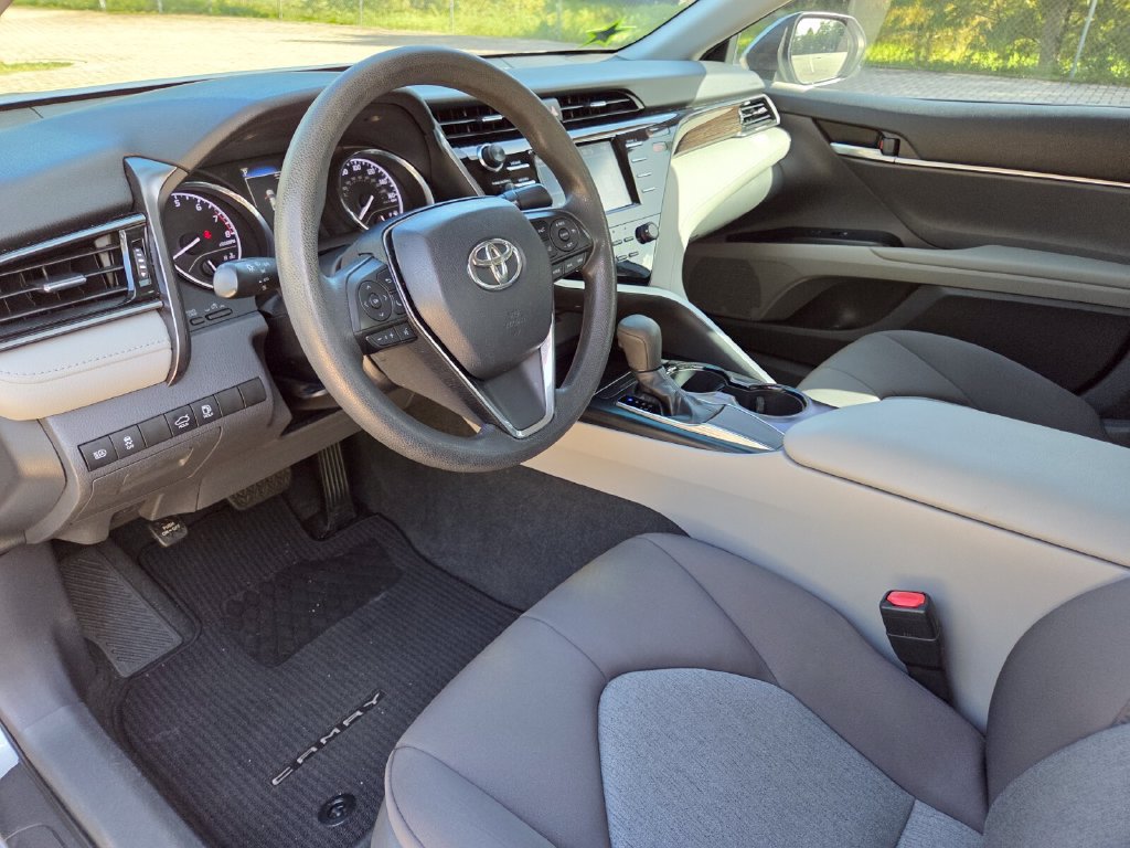 Certified 2019 Toyota Camry LE FWD image 25