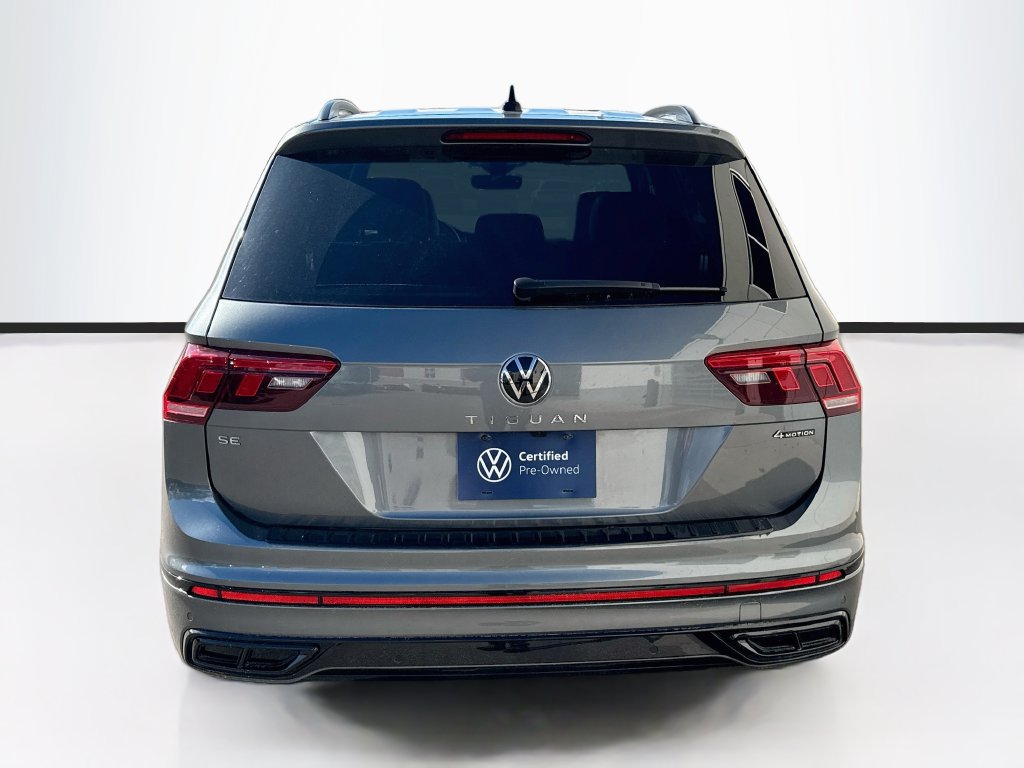 Used 2024 Volkswagen Tiguan SE R-Line AWD/4WD image 6