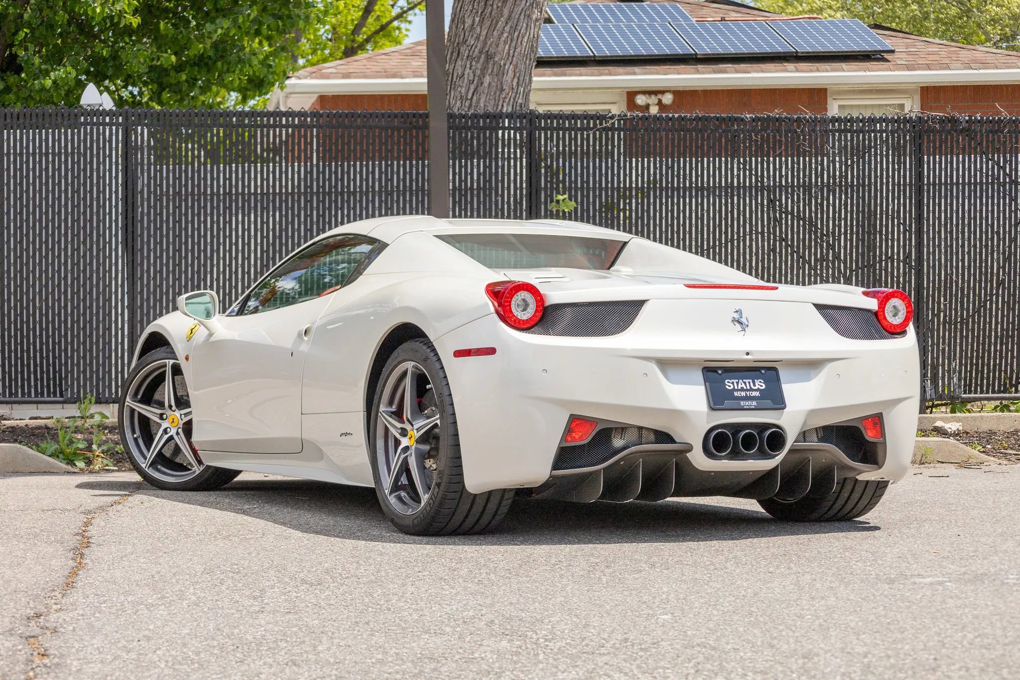 Used 2012 Ferrari 458 Spider RWD image 32