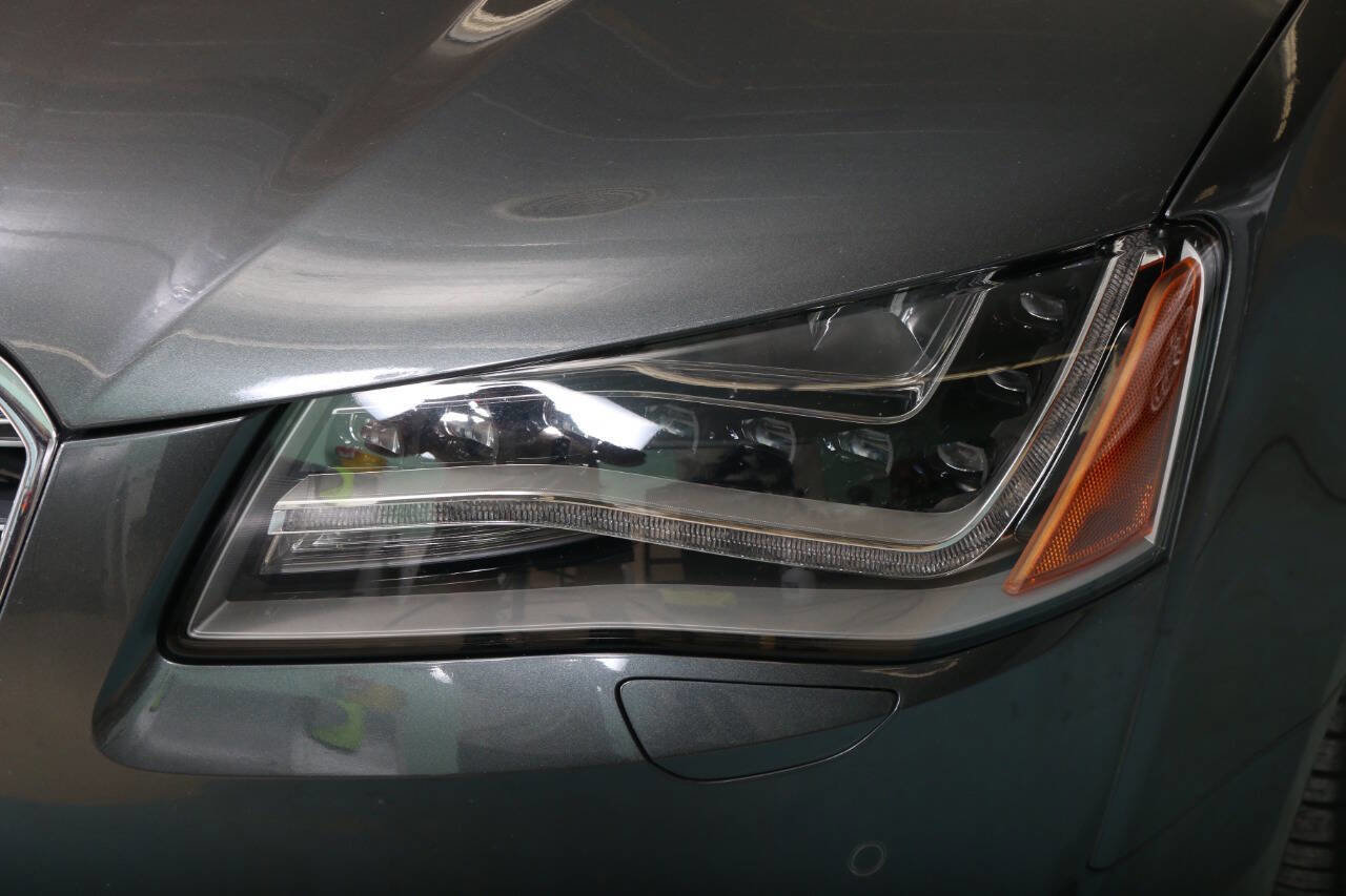 Used 2014 Audi S8 AWD/4WD image 18