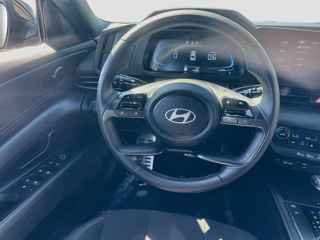 Used 2025 Hyundai Elantra Sport FWD image 20