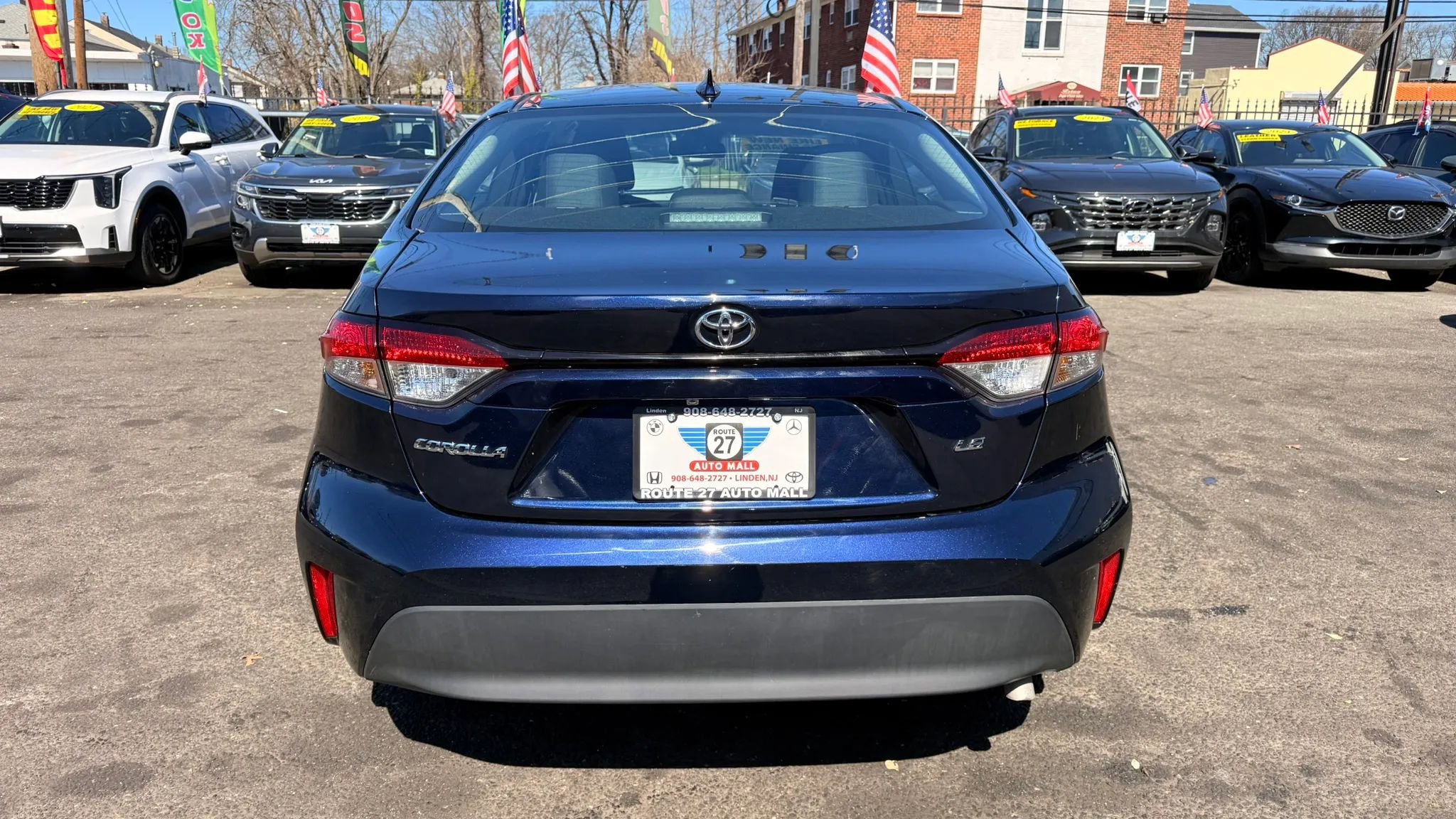 Used 2025 Toyota Corolla LE image 6
