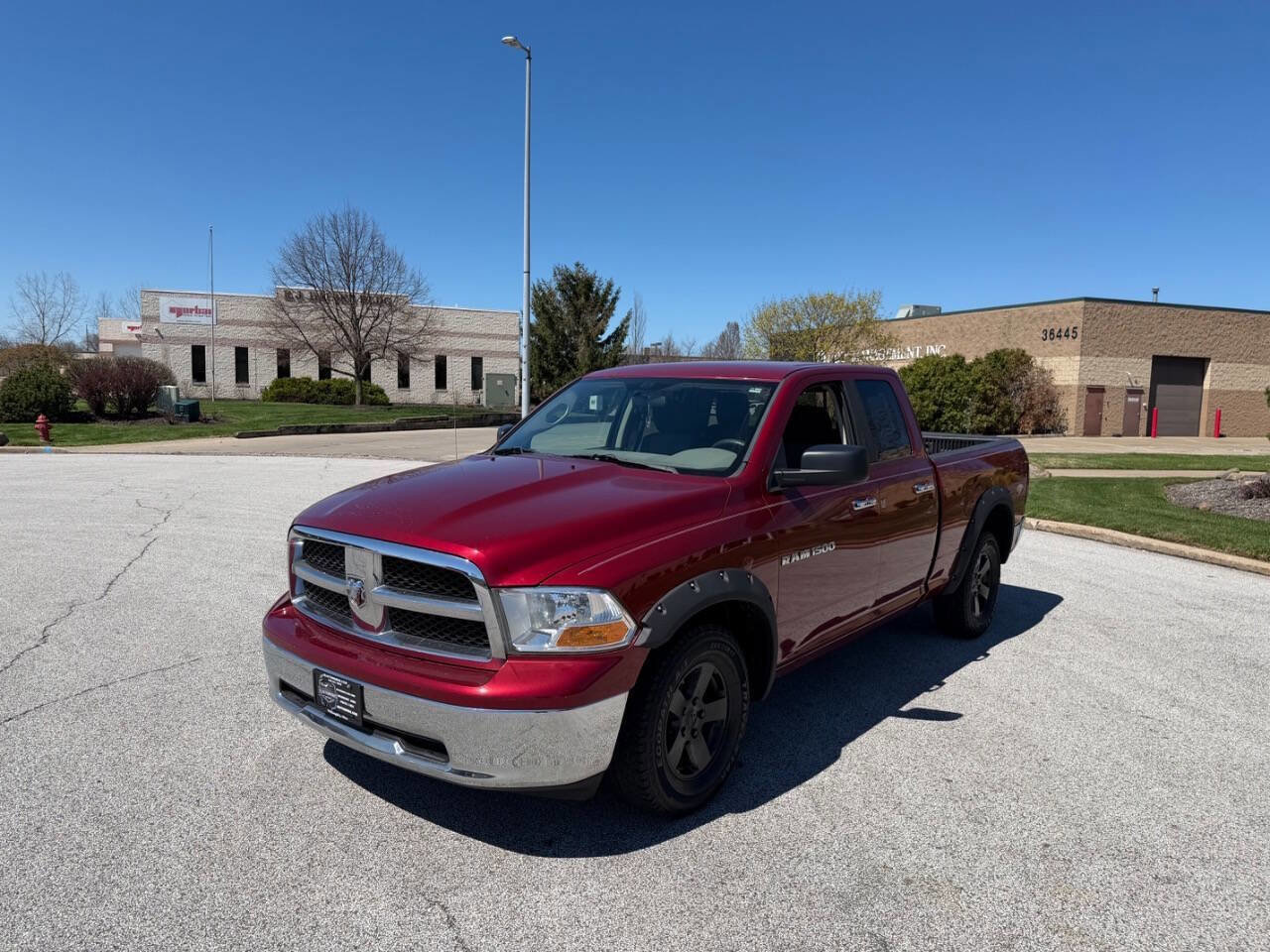 Used 2011 RAM 1500 Classic SLT AWD/4WD image 1