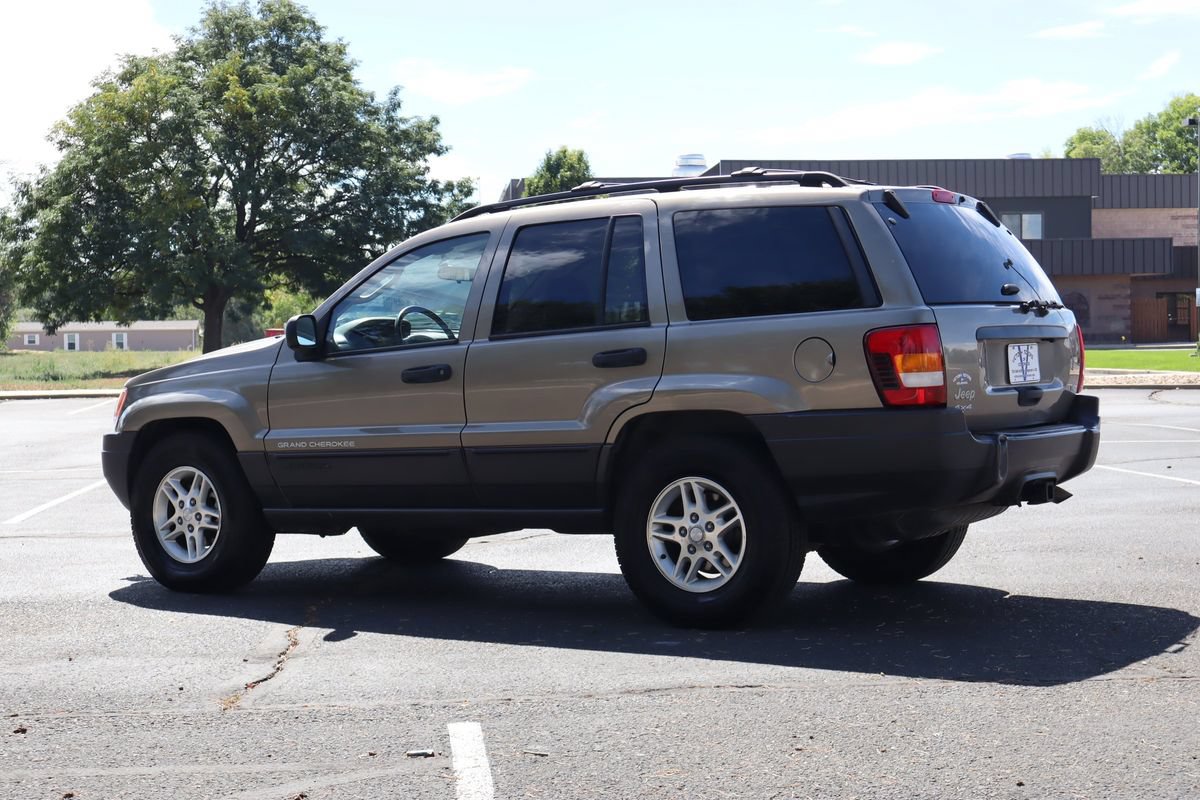 Used 2004 Jeep Grand Cherokee Laredo w/ Convenience Group AWD/4WD image 7