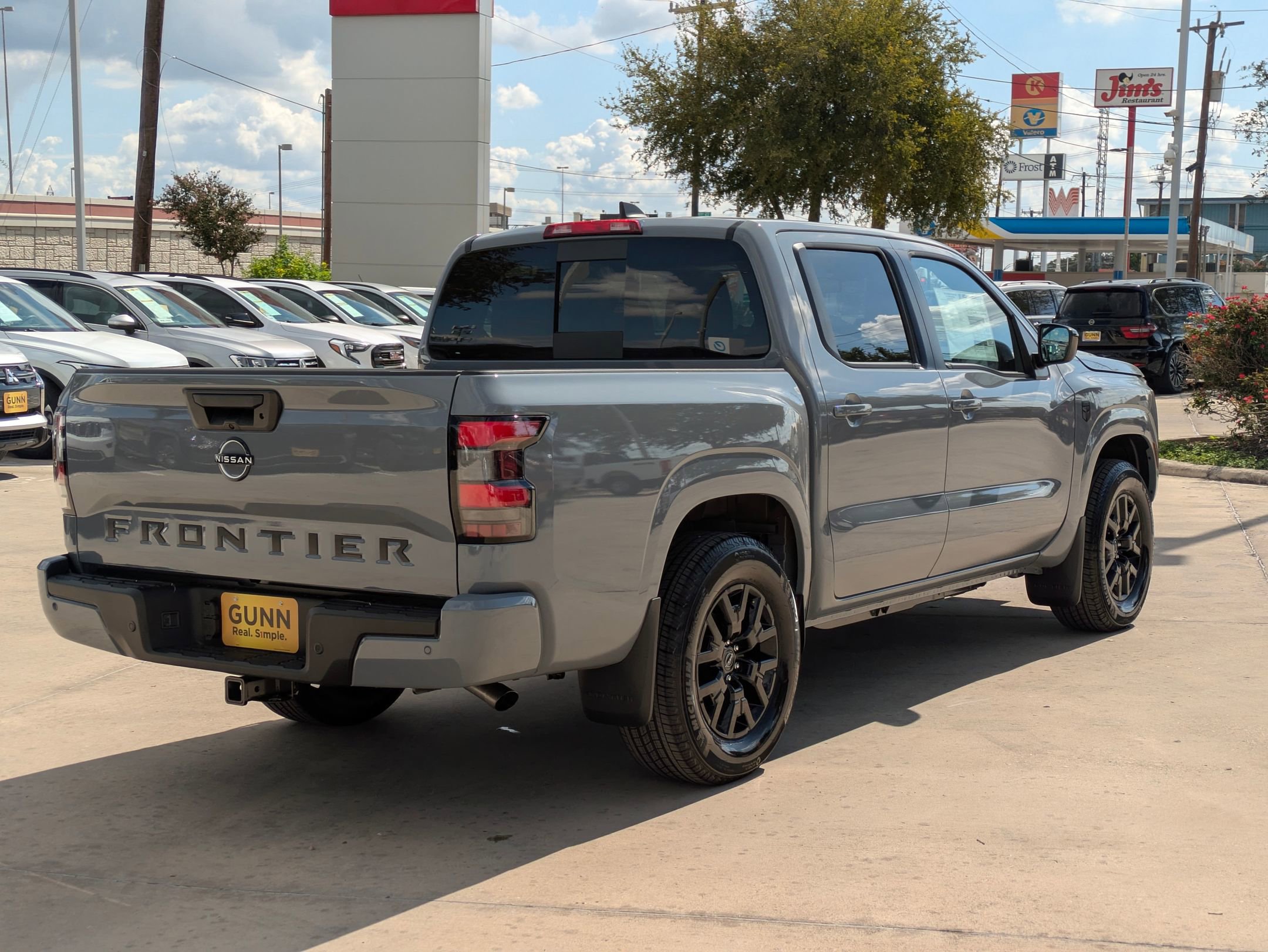 New 2026 Nissan Frontier SV image 3