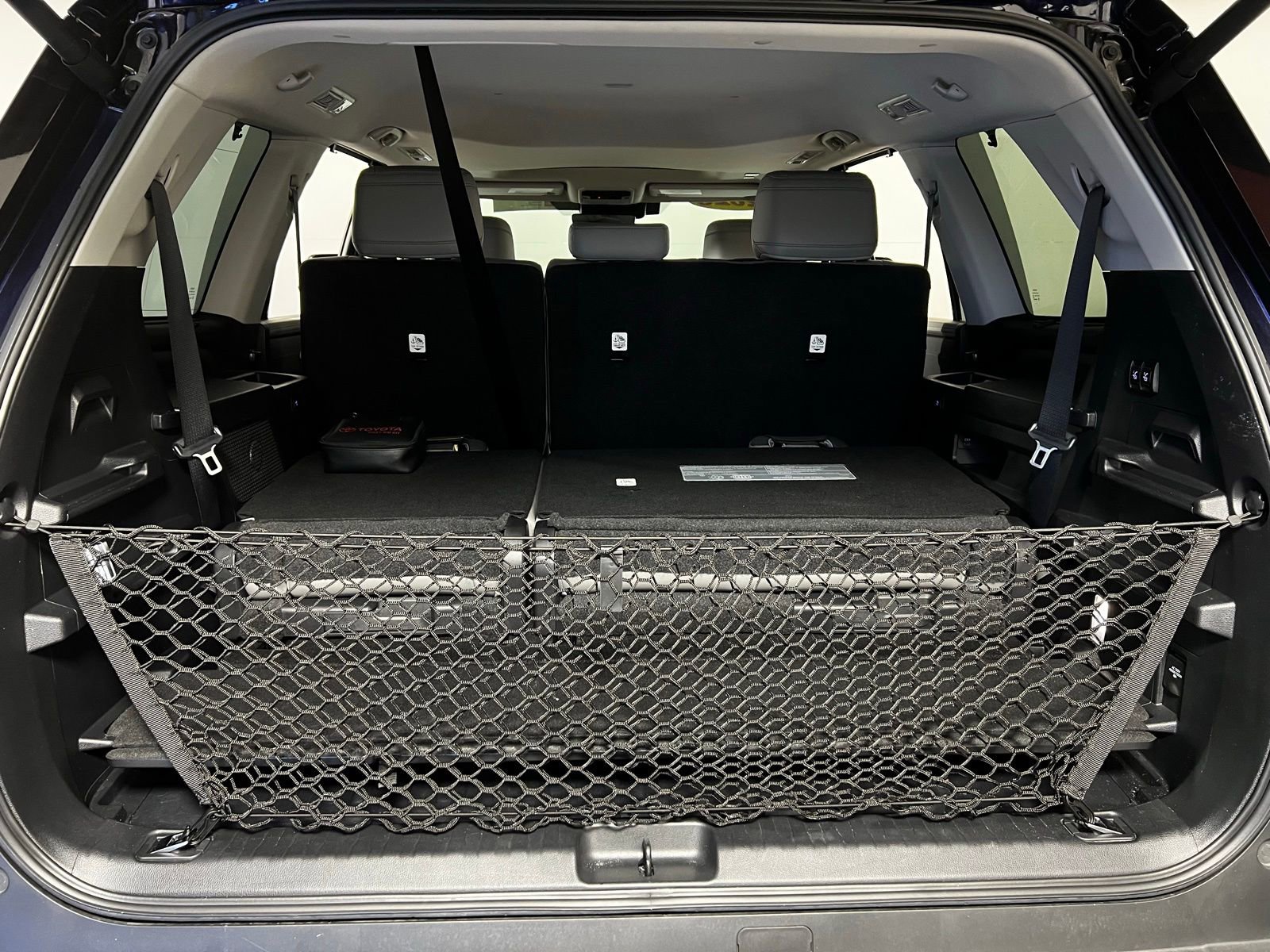 Certified 2023 Toyota Sequoia Limited image 32