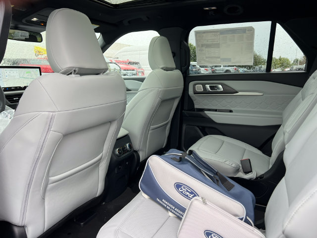 New 2027 Ford Explorer Platinum w/ LUX Leather Package AWD/4WD image 40