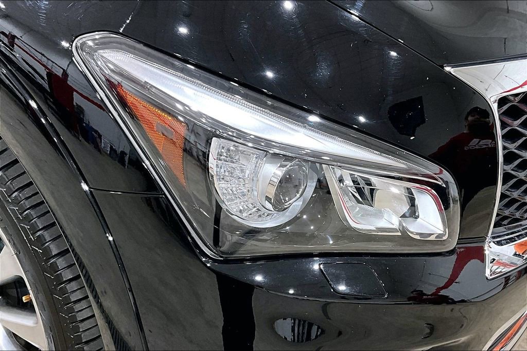 Used 2017 INFINITI QX80 4WD w/ Deluxe Technology Package image 26