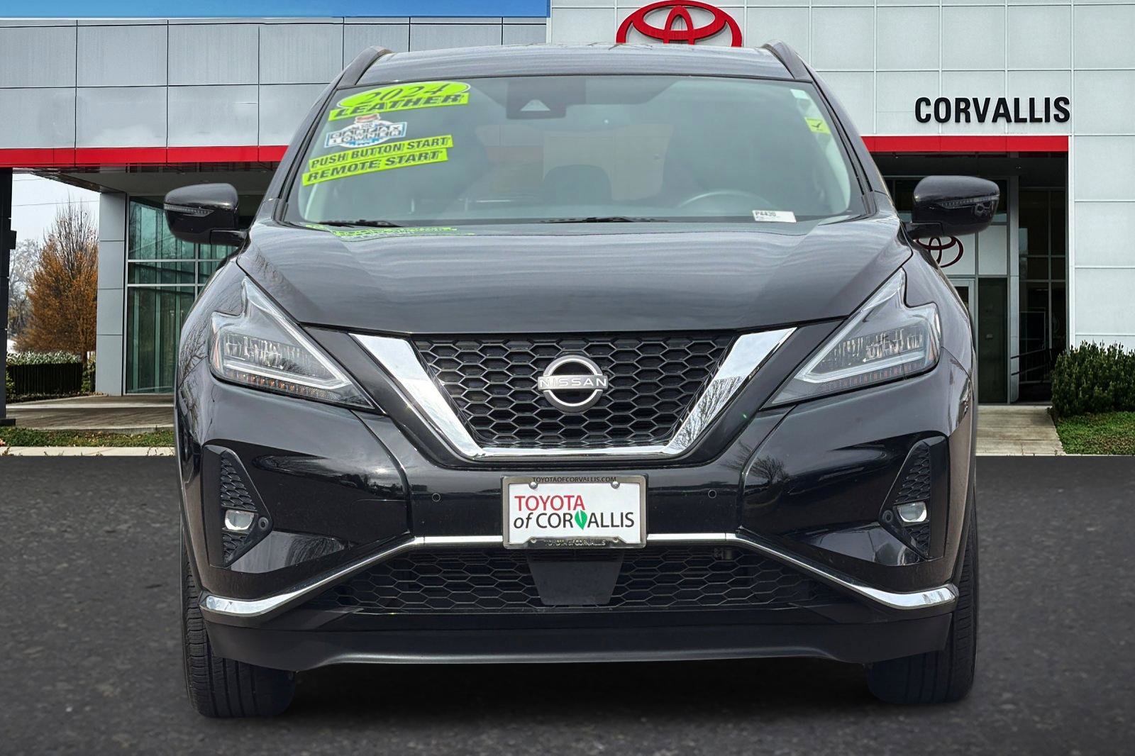 Used 2024 Nissan Murano SV FWD image 9