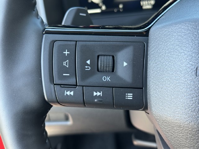 Certified 2025 Nissan Rogue SL AWD/4WD image 27