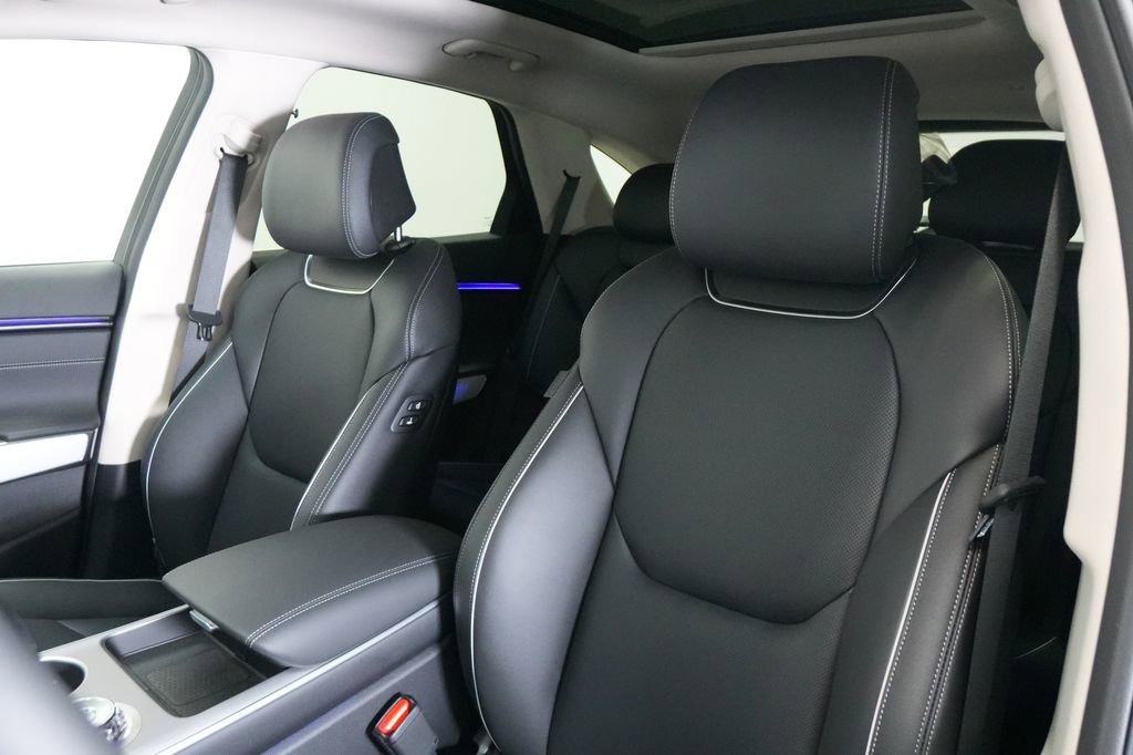 New 2026 Genesis GV70 2.5T Advanced image 15