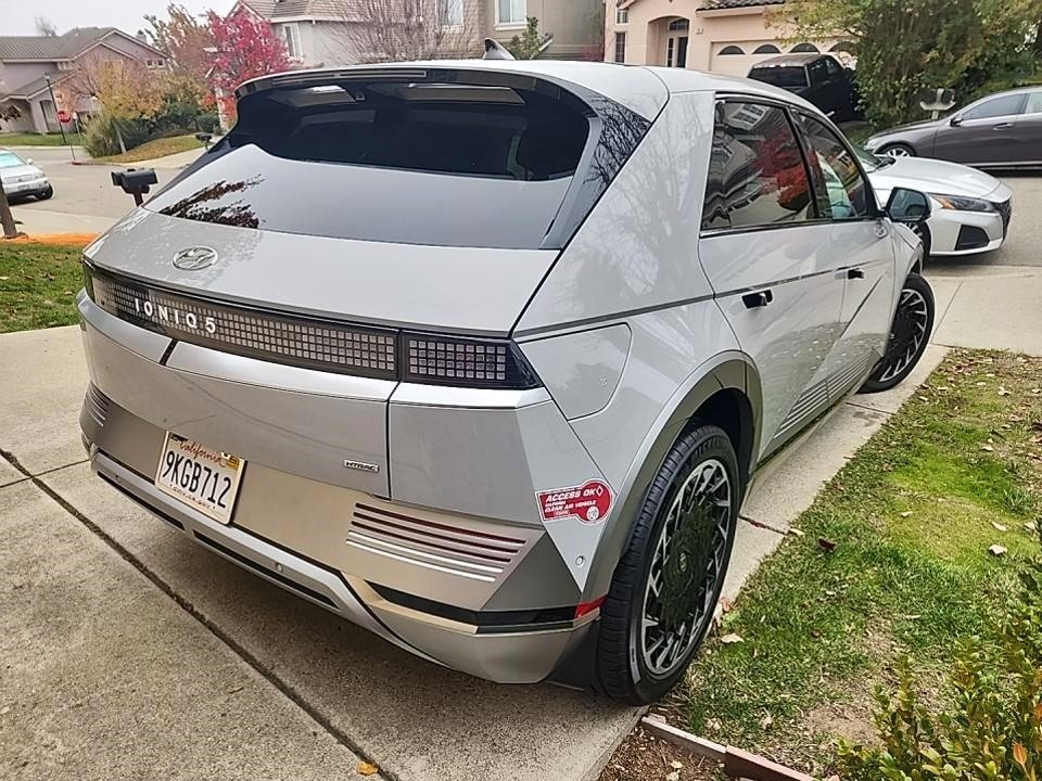 Used 2024 Hyundai Ioniq 5 Limited image 5