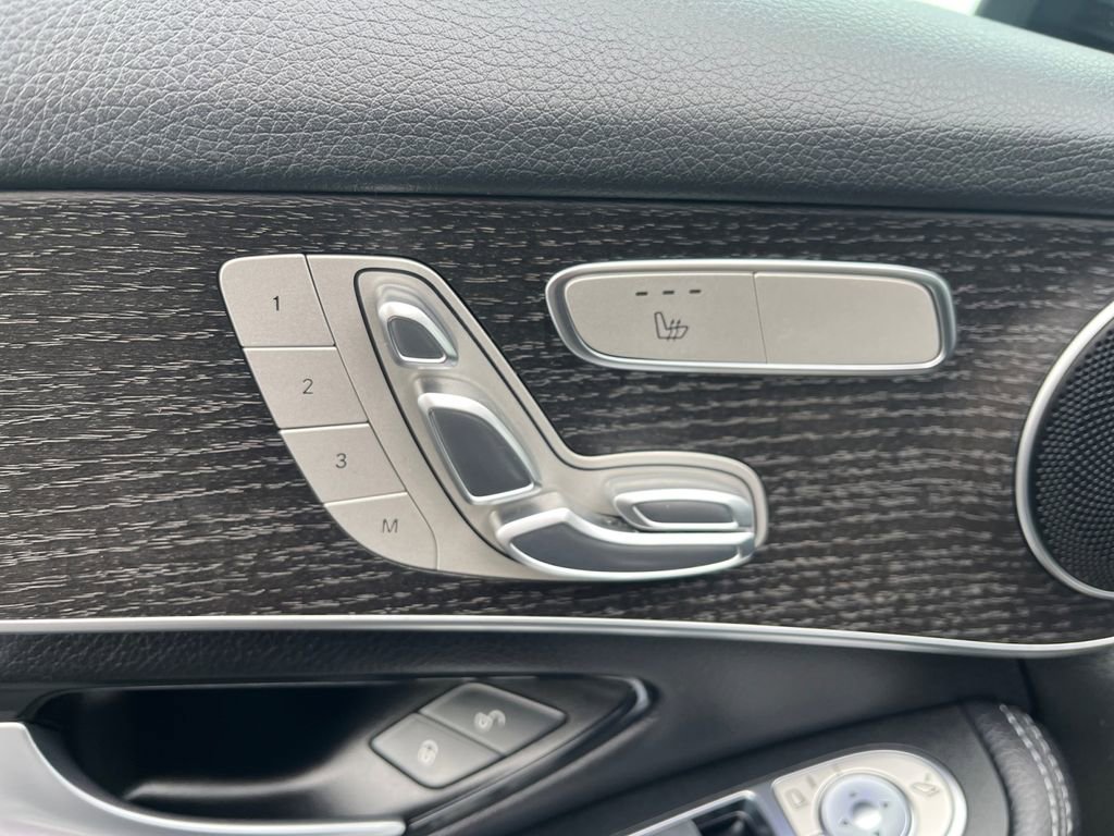 Certified 2022 Mercedes-Benz GLC 300 GLC 300 image 21