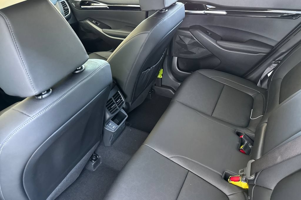 New 2026 Kia Seltos EX FWD image 12