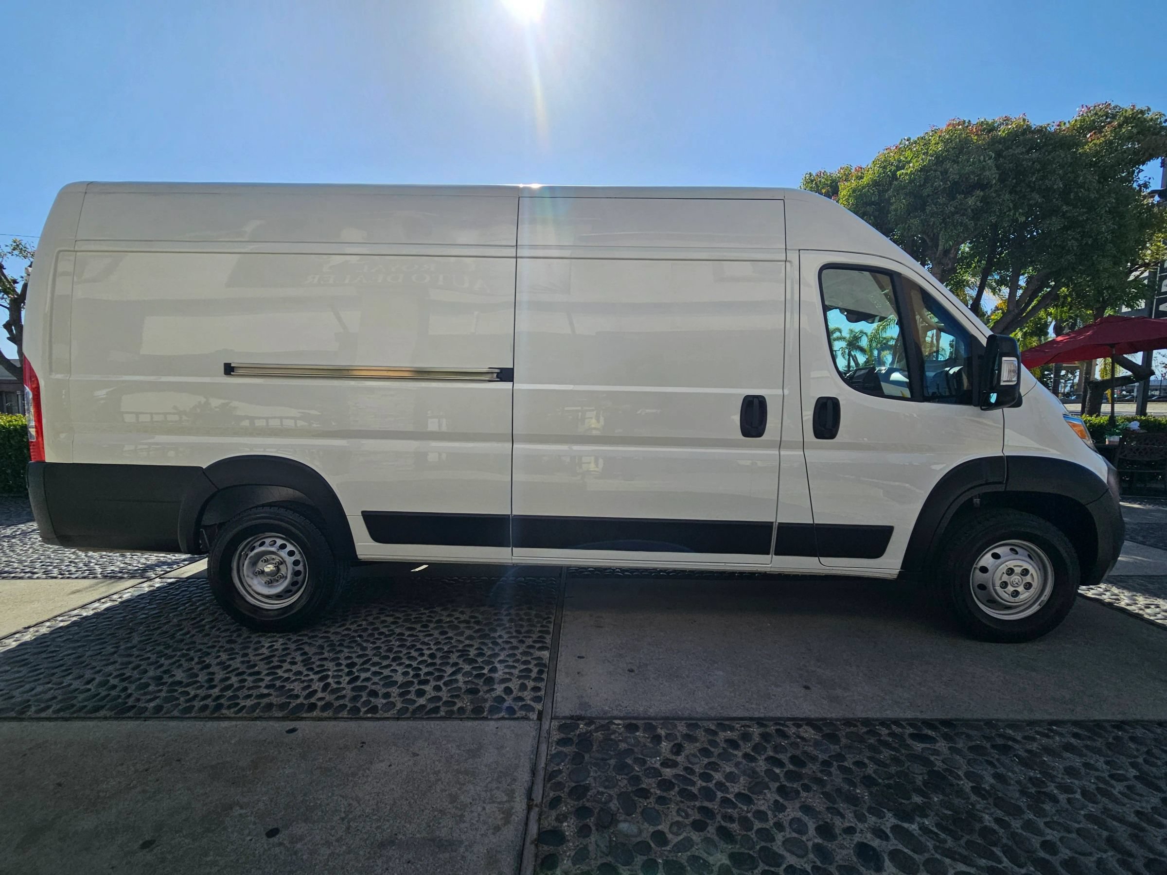 Used 2023 RAM ProMaster 3500 w/ Fleet Safety Group FWD image 4