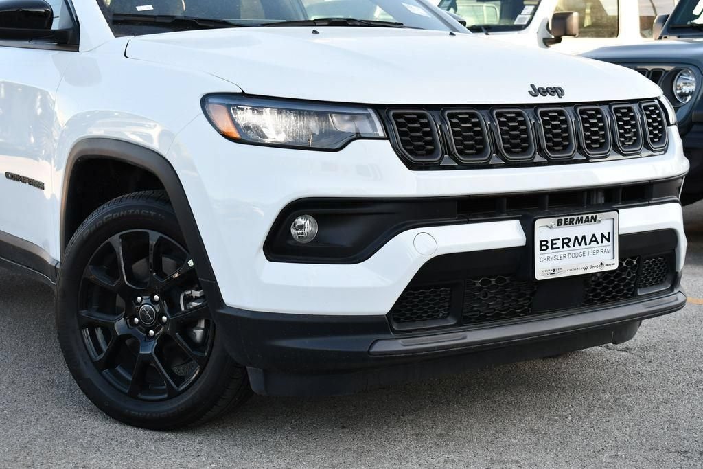 Certified 2026 Jeep Compass Latitude AWD/4WD image 2